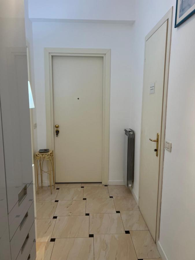 Riva Dei Fiori Apartamento Viareggio Exterior foto