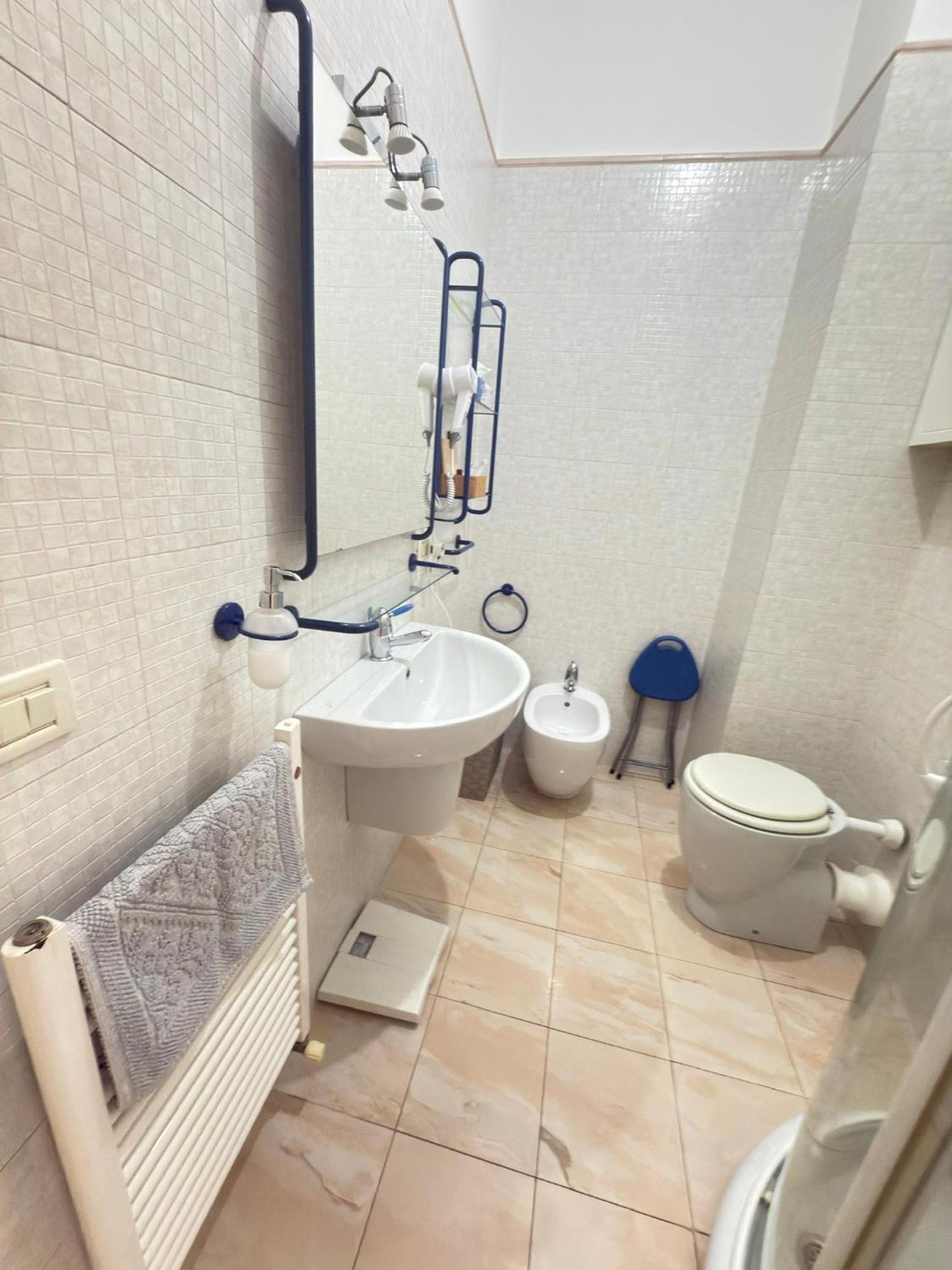 Riva Dei Fiori Apartamento Viareggio Exterior foto